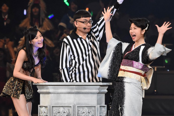 AKB48�O���[�v�w��6�񂶂�񂯂���x�㐼�b�iNMB48 Team N�j�A���R�R�ˁiAKB48 Team A�j