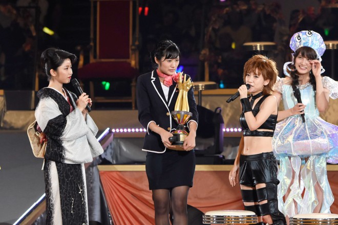 AKB48�O���[�v�w��6�񂶂�񂯂���x���c�ޓ߁iAKB48 Team K�j�A�����݂Ȃ݁iAKB48 Team A�j�A���R�R�ˁiAKB48 Team A�j�A���R�ǓށiAKB48 Team A�j