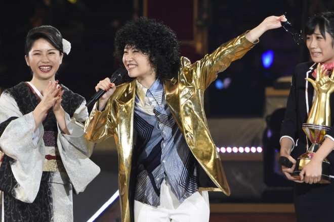 AKB48�O���[�v�w��6�񂶂�񂯂���x���c�ޓ߁iAKB48 Team K�j�A�����q�㗜�iAKB48 Team A�j�A���R�R�ˁiAKB48 Team A�j