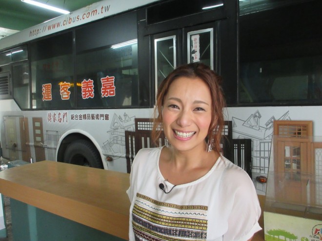 �s��������΂�����I�H��p�ł́g�H���o�X�h���̗l�q�iC�j2015�u���[�J���H���o�X���p���̗��@THE MOVIE�v����ψ���