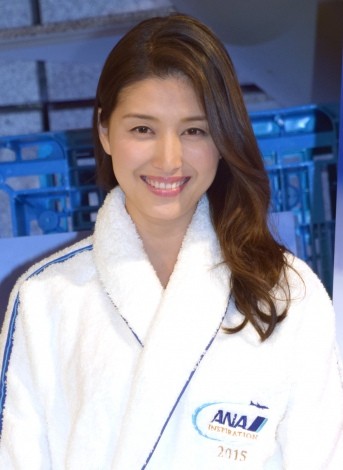 ���{�}�i�~ (C)ORICON NewS inc.