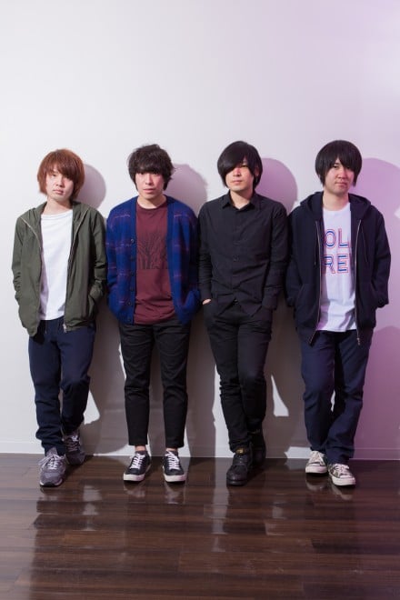 uCuXSvohPʁI@KANA-BOONC^r[