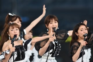 画像・写真 | AKB48 高橋みなみ卒業コンサート『祝 高橋みなみ卒業“148.5cmの見た夢”』／『第1回AKB48グループ東西対抗歌合戦』  10枚目 | ORICON NEWS