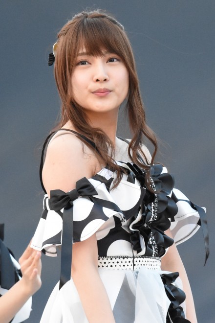 AKB48 ݂ȂݑƃRT[gwj ݂ȂݑƁg148.5cm̌hx^w1AKB48O[v΍R̍x