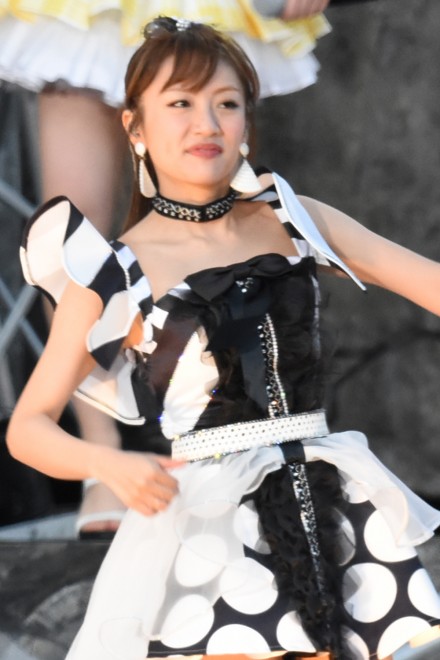 AKB48 ݂ȂݑƃRT[gwj ݂ȂݑƁg148.5cm̌hx^w1AKB48O[v΍R̍x