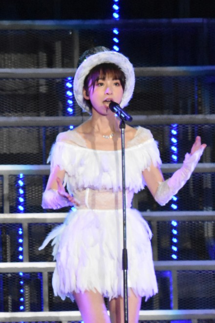 AKB48 ݂ȂݑƃRT[gwj ݂ȂݑƁg148.5cm̌hx^w1AKB48O[v΍R̍x