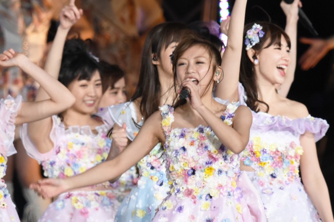 AKB48 単独/東西対向/卒コン 生写真 画像・写真 | AKB48 高橋みなみ卒業コンサート『祝 高橋みなみ