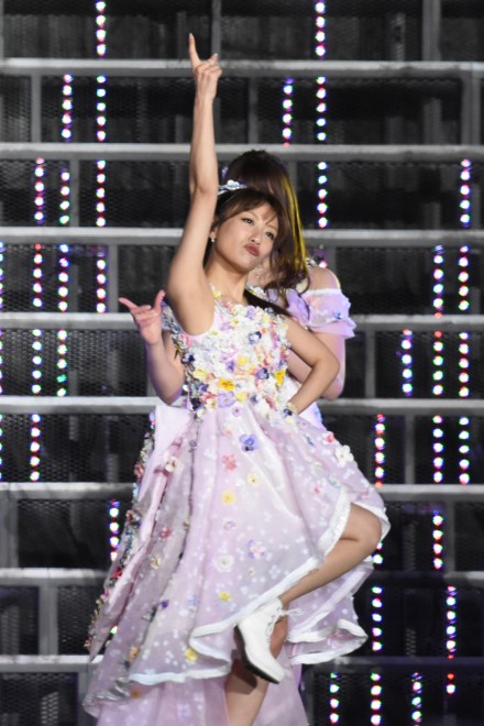 AKB48 ݂ȂݑƃRT[gwj ݂ȂݑƁg148.5cm̌hx^w1AKB48O[v΍R̍x