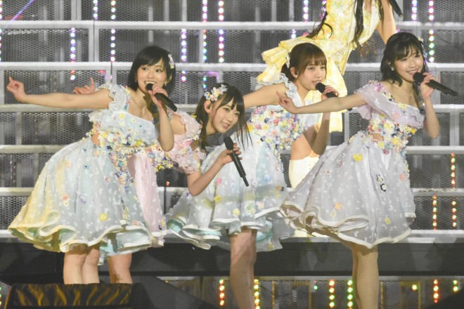 AKB48 ݂ȂݑƃRT[gwj ݂ȂݑƁg148.5cm̌hx^w1AKB48O[v΍R̍x