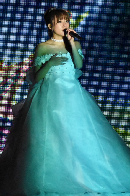 AKB48 ݂ȂݑƃRT[gwj ݂ȂݑƁg148.5cm̌hx^w1AKB48O[v΍R̍x