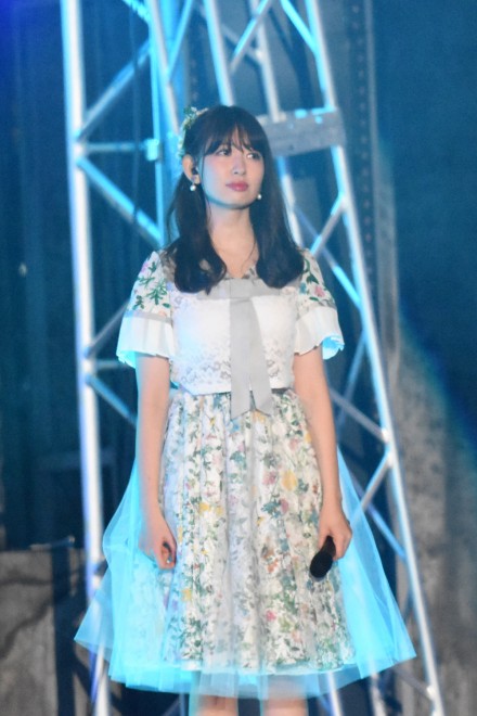 AKB48 ݂ȂݑƃRT[gwj ݂ȂݑƁg148.5cm̌hx^w1AKB48O[v΍R̍x