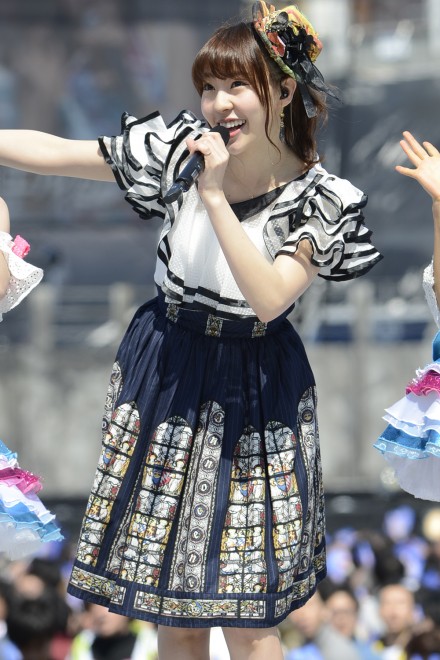 AKB48 ݂ȂݑƃRT[gwj ݂ȂݑƁg148.5cm̌hx^w1AKB48O[v΍R̍x