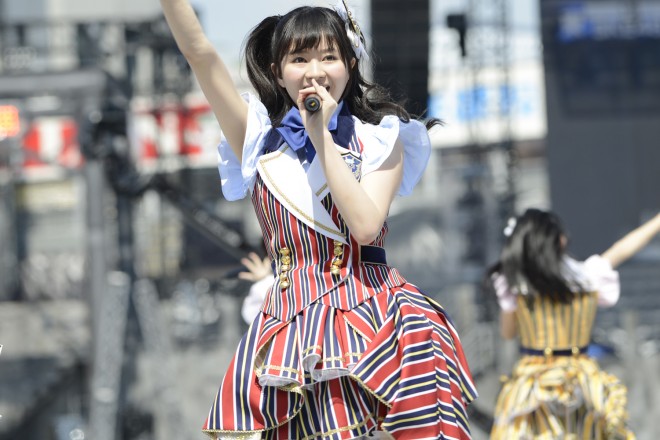 AKB48 ݂ȂݑƃRT[gwj ݂ȂݑƁg148.5cm̌hx^w1AKB48O[v΍R̍x