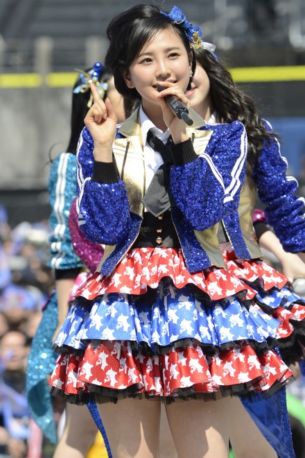 AKB48 ݂ȂݑƃRT[gwj ݂ȂݑƁg148.5cm̌hx^w1AKB48O[v΍R̍x