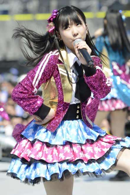 AKB48 ݂ȂݑƃRT[gwj ݂ȂݑƁg148.5cm̌hx^w1AKB48O[v΍R̍x