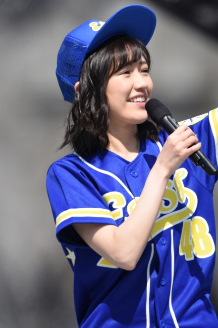 AKB48 ݂ȂݑƃRT[gwj ݂ȂݑƁg148.5cm̌hx^w1AKB48O[v΍R̍x