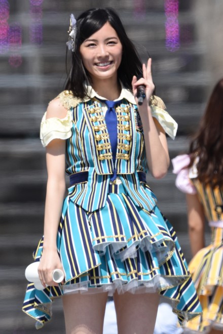 AKB48 ݂ȂݑƃRT[gwj ݂ȂݑƁg148.5cm̌hx^w1AKB48O[v΍R̍x
