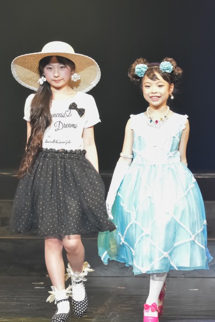 Kids stage^wa-collectionx