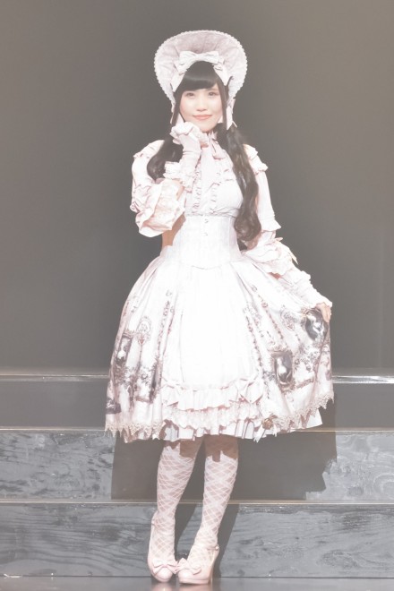 Ea݂E[^Xe[W^wa-collectionx