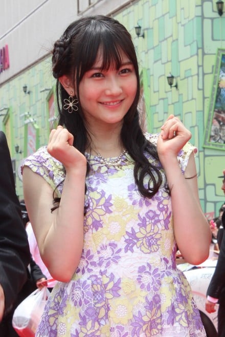 8񉫓ꍑۉfՂōsꂽߔeEےʂ背bhJ[ybgCxg̗lq