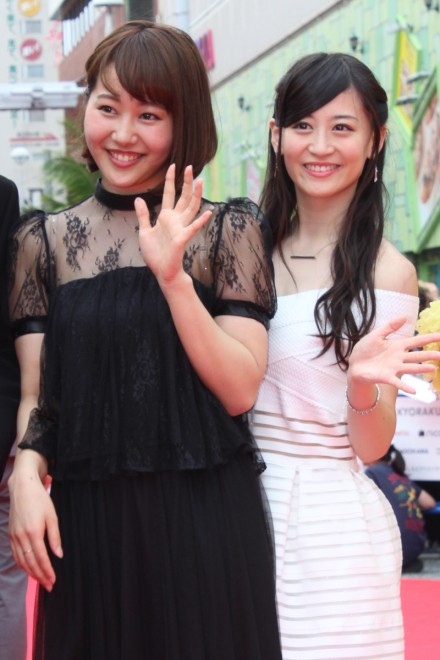 8񉫓ꍑۉfՂōsꂽߔeEےʂ背bhJ[ybgCxg̗lq