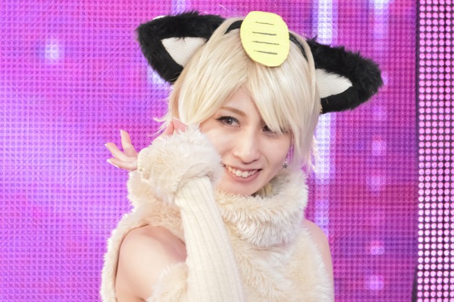 �y���E�R�X�v���T�~�b�g2016�唭�\��z�R�X�v���C���[�@mi-ya.����