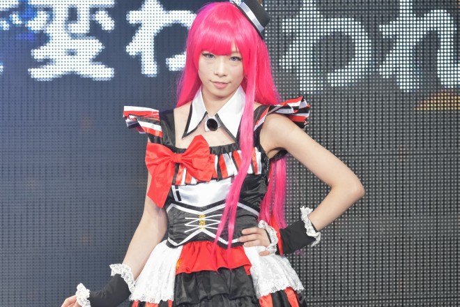 �y���E�R�X�v���T�~�b�g2016�唭�\��z�R�X�v���C���[�@��ނ�݂���