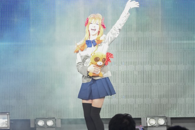 �y���E�R�X�v���T�~�b�g2016�唭�\��z�R�X�v���C���[�@from �t�����X�@���A������