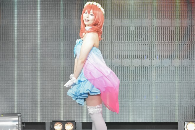 �y���E�R�X�v���T�~�b�g2016�唭�\��z�R�X�v���C���[