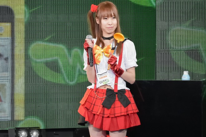 �y���E�R�X�v���T�~�b�g2016�唭�\��z�R�X�v���C���[