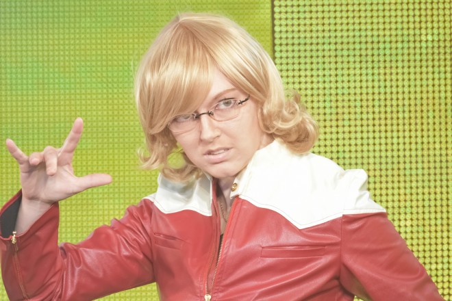 �y���E�R�X�v���T�~�b�g2016�唭�\��z�R�X�v���C���[ from �A�����J�@���C�`�F������