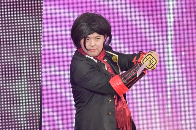 �y���E�R�X�v���T�~�b�g2016�唭�\��z�R�X�v���C���[