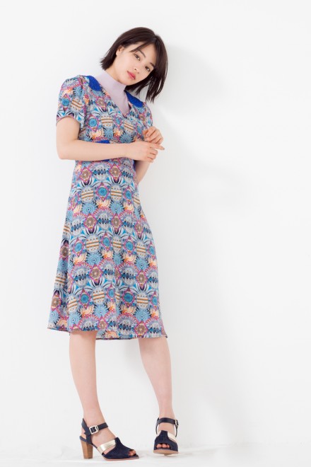 �L�������C���^�r���[�B�艺�낵�J�b�g�i�ʐ^�F���m�����i�j