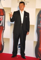 映画『007／慰めの報酬』ジャパンプレミアに登場しレッドカーペットを闊歩した松坂大輔