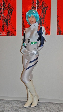 ���g���C�̃R�X�v���ɒ��킵�������݂� (C)ORICON DD inc.