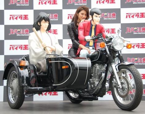 ���s��q�R�X�v���œo�ꂵ���H���ˉ� (C)ORICON NewS inc.