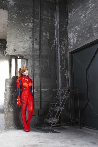 ���W�u�G���@���Q���I���~�������ʐ^�W�v�őy���E�A�X�J�E�����O���[�̃R�X�v�����I�������c���ށ@�iC�j�J���[