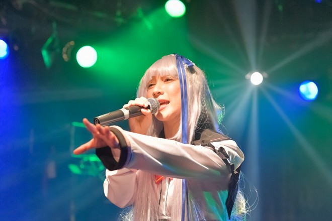 yCOSLIVEzRXvC[ 哇͂Ȃ @oshimaharuna