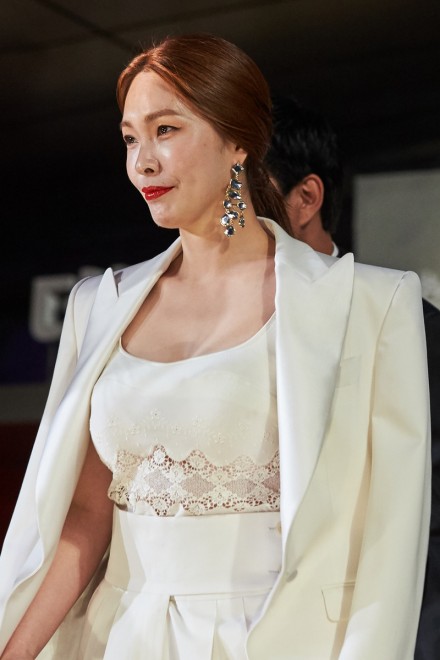 �A���E�W�w