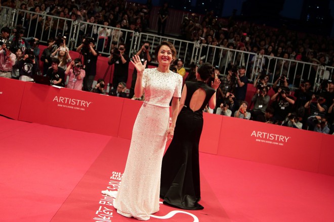 �y�E�W�����I�N