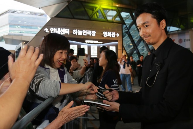 �t�@���ƈ����T�C�������钷�J�씎��