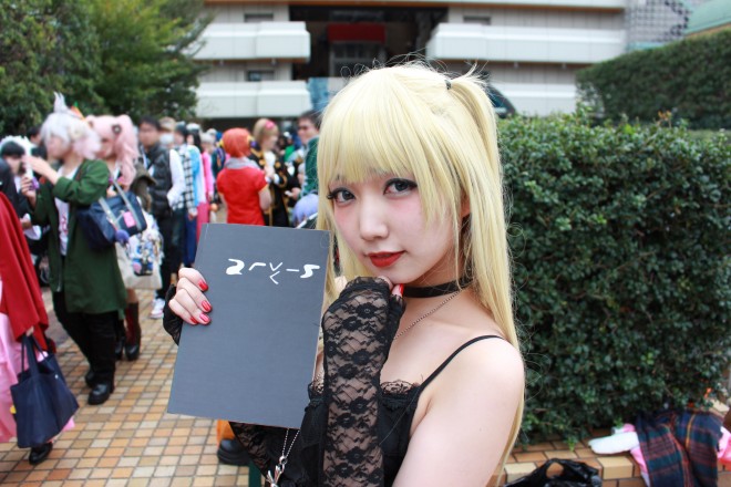 �w�r�܃n���E�B���R�X�v���t�F�X2016�x�i2���ځj �R�X�v���C���[ �����߂����� @melomea030