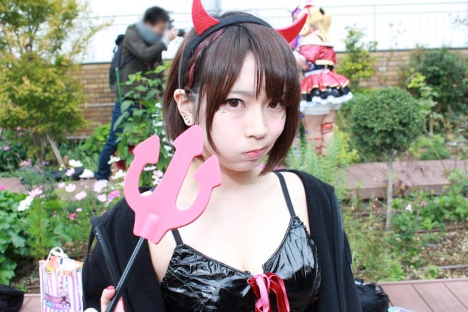 �w�r�܃n���E�B���R�X�v���t�F�X2016�x�i2���ځj �R�X�v���C���[ ���_��̂��� @yuno_krone