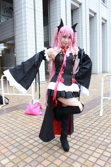 �w�r�܃n���E�B���R�X�v���t�F�X2016�x�i2���ځj �R�X�v���C���[ �֌˒J���т��� @pyon0411