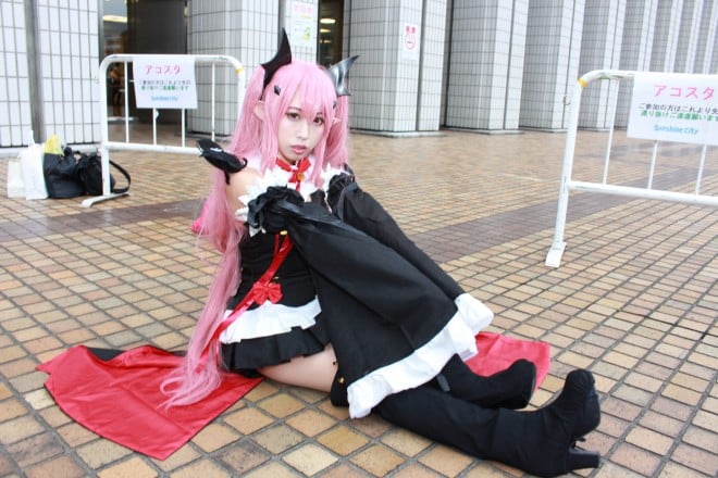 �w�r�܃n���E�B���R�X�v���t�F�X2016�x�i2���ځj �R�X�v���C���[ �֌˒J���т��� @pyon0411