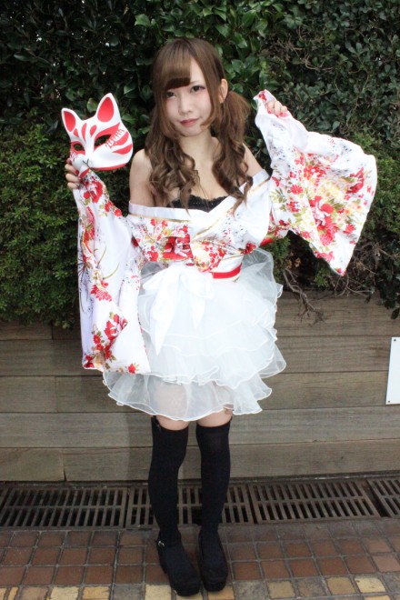 �w�r�܃n���E�B���R�X�v���t�F�X2016�x�i2���ځj �R�X�v���C���[ ���u�邤���� @aisawa_ru