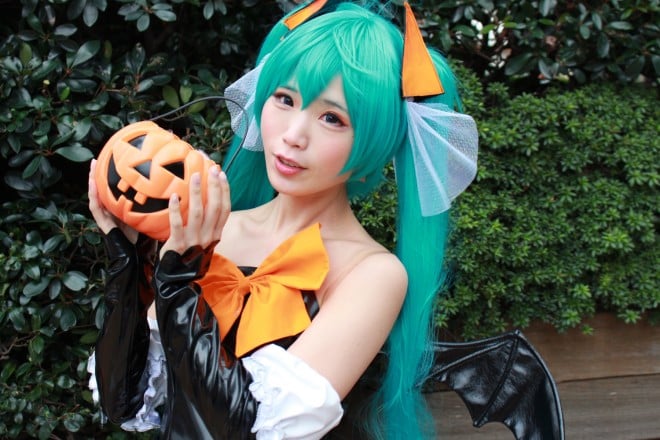 �w�r�܃n���E�B���R�X�v���t�F�X2016�x�i1���ځj �R�X�v���C���[ �q�₭��邳�� @kururu_45