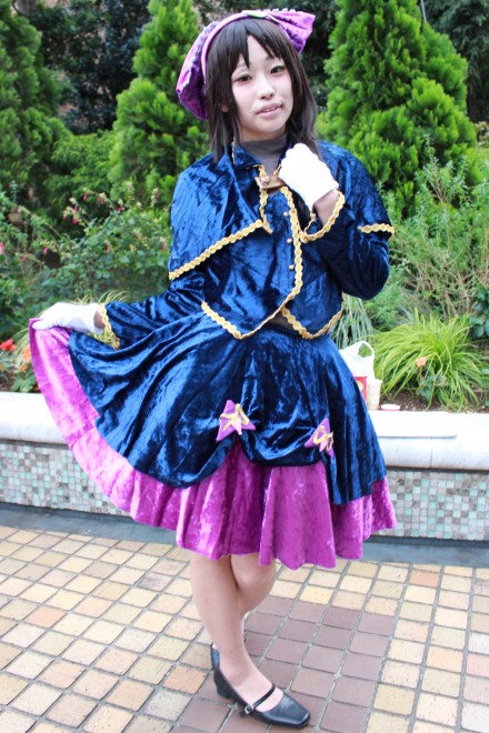 �w�r�܃n���E�B���R�X�v���t�F�X2016�x�i1���ځj �R�X�v���C���[ �����߂��� @yokosukamome