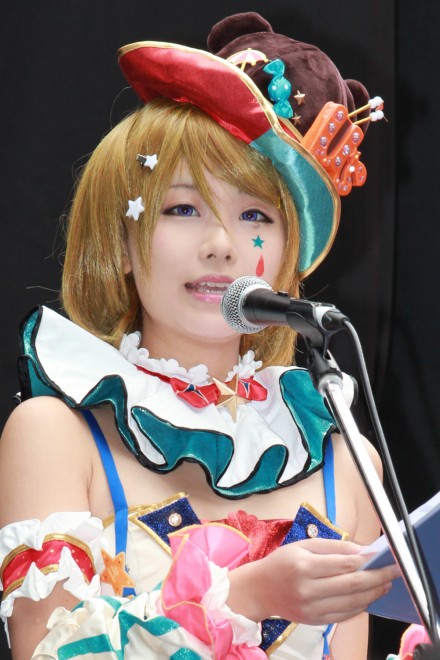 �w�r�܃n���E�B���R�X�v���t�F�X2016�x�i1���ځj �R�X�v���C���[ ����˂����� @kuroneko_cos