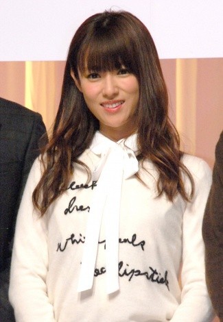 [cq (C)ORICON NewS inc.